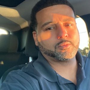 Meet your Posher, Kenneth